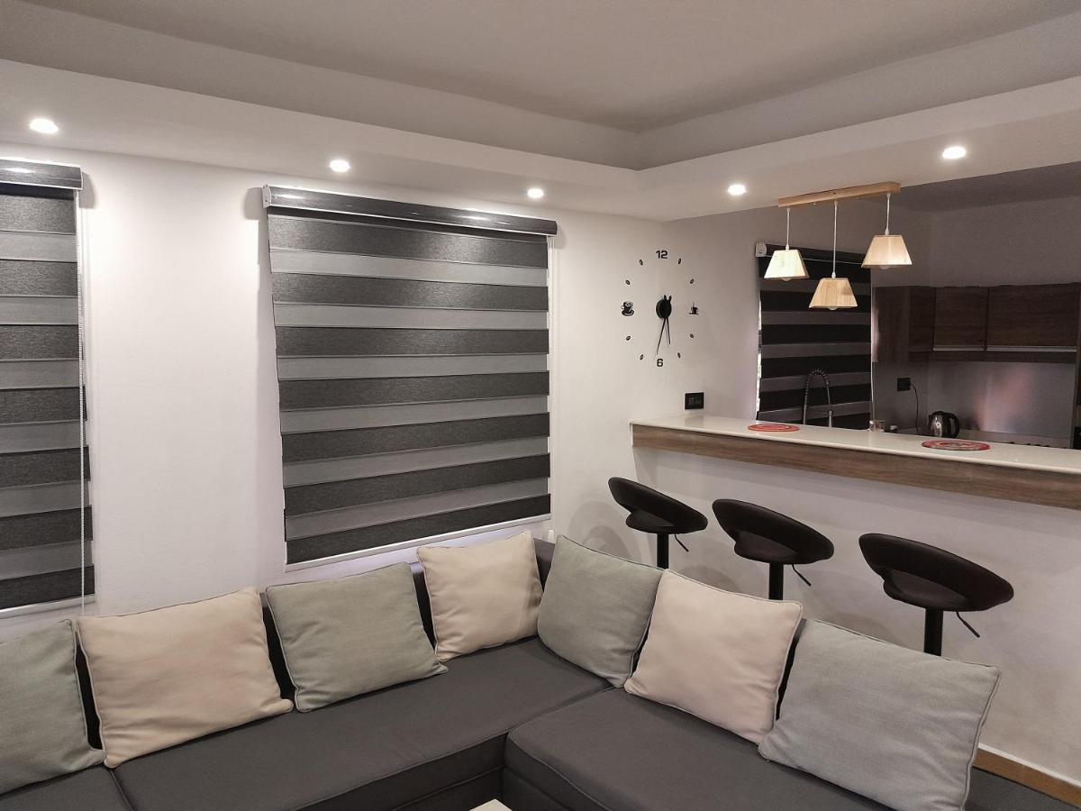 Apartment J&j